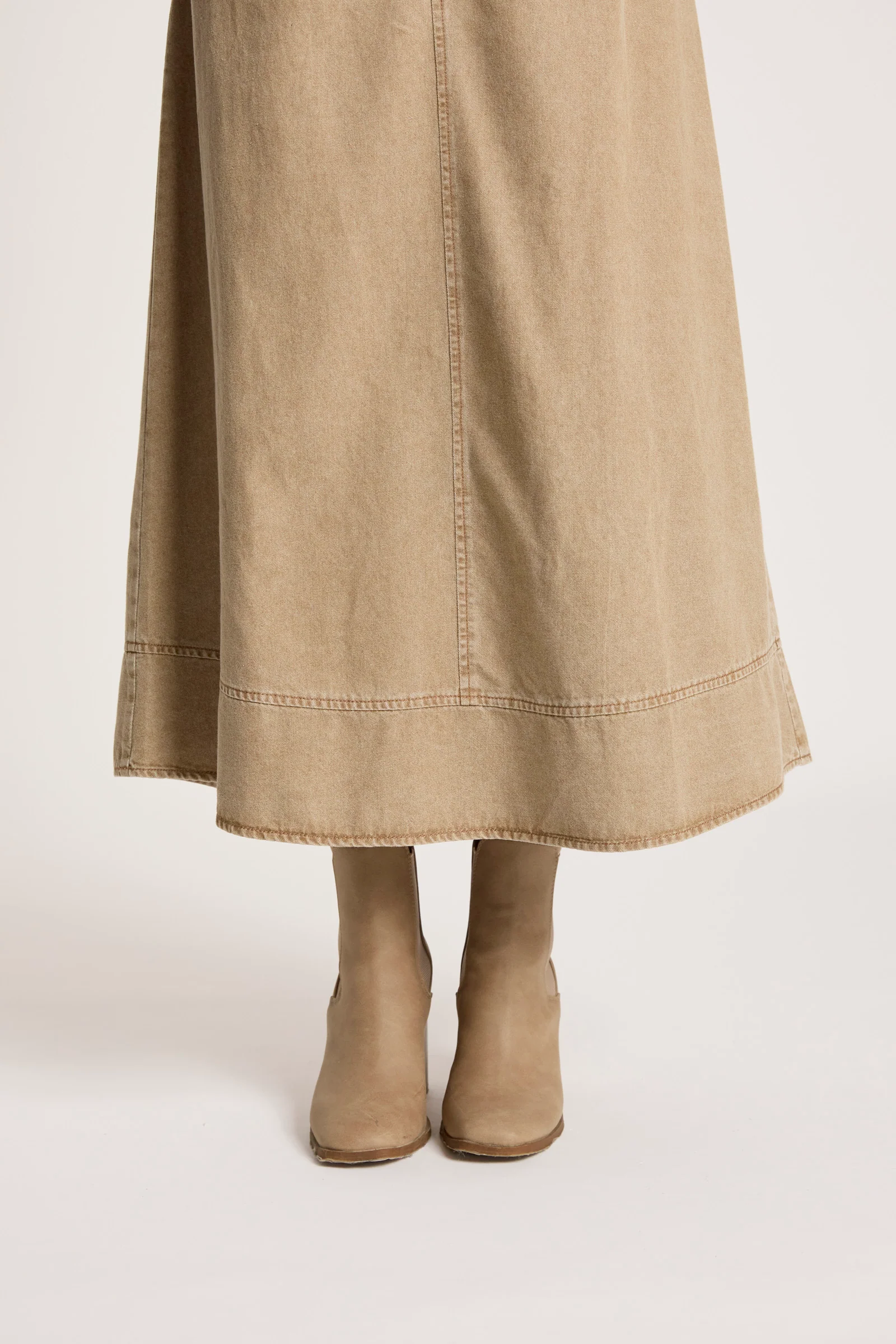 Bodhi Denim Skirt - Fawn - Image 6