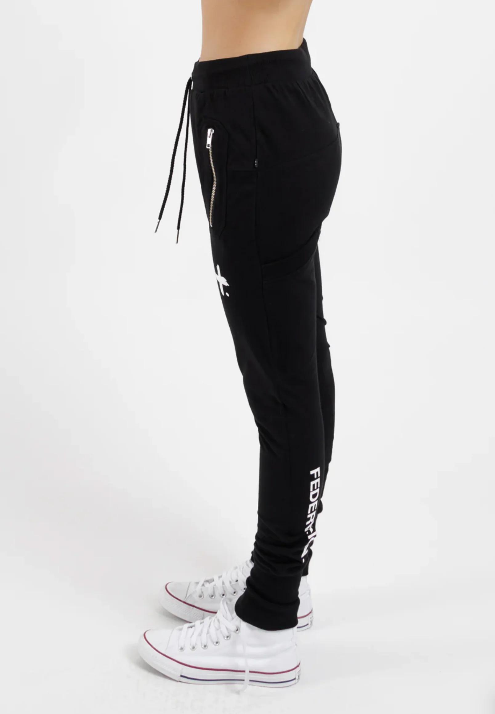 Escape Trackies - Staple/BlackWhite - Image 5