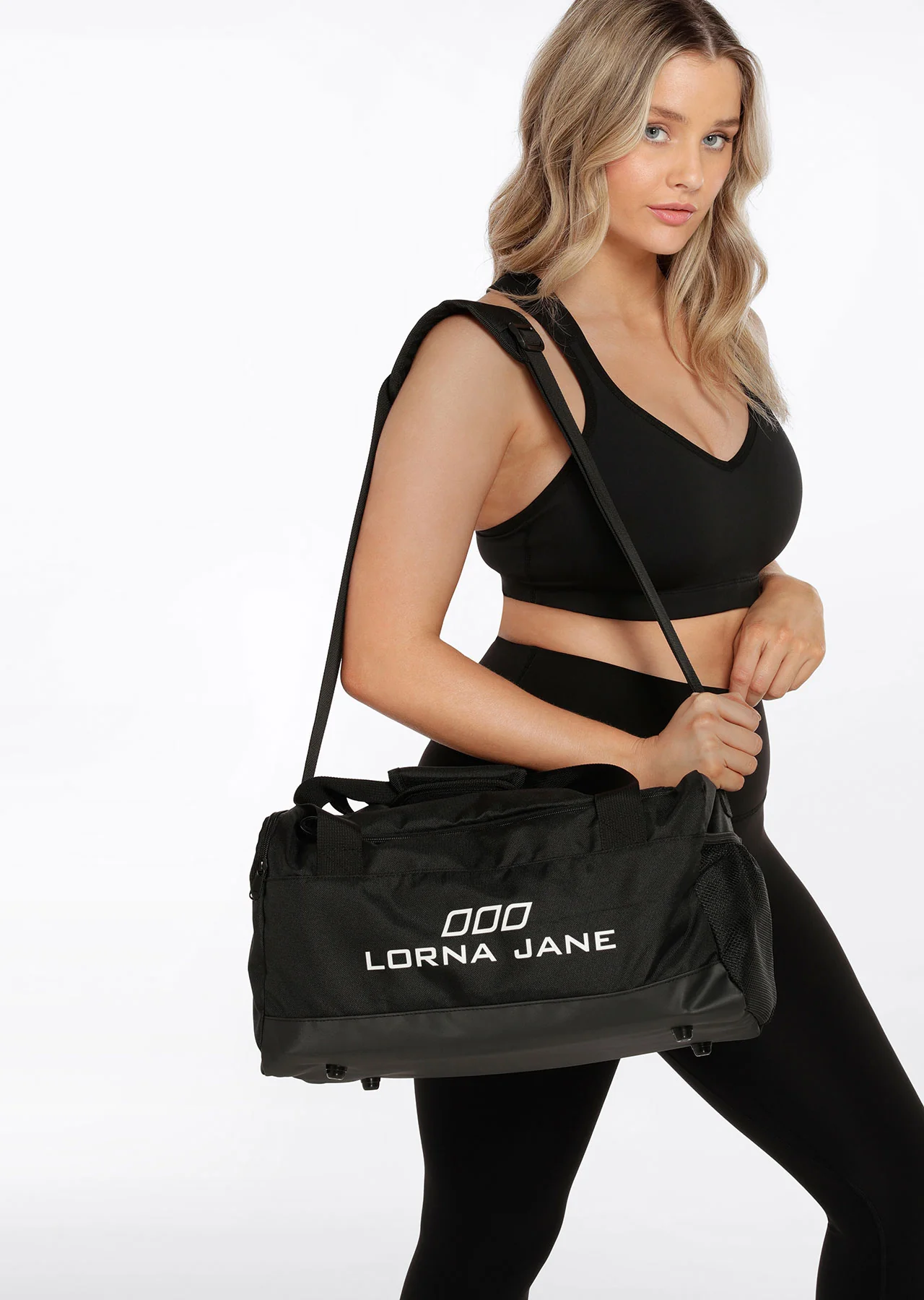 Essential Gym Bag - Black - Image 2