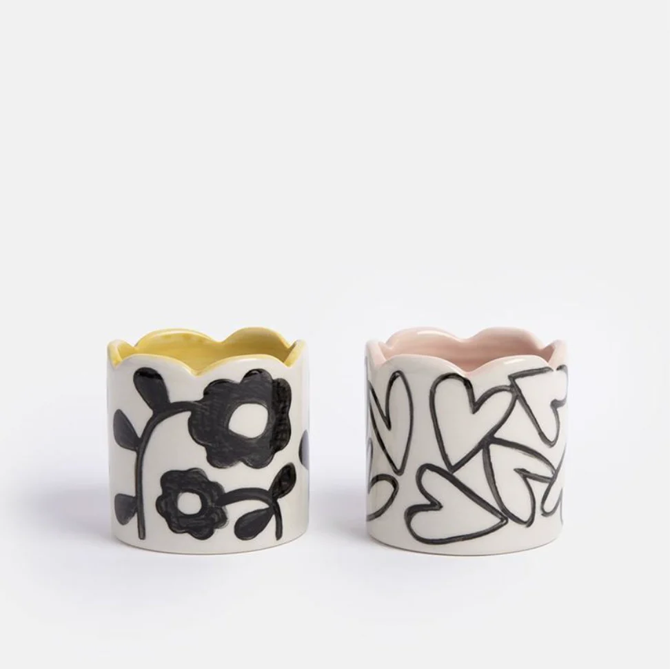 Flower Hearts Set of 2 - Egg Cup Holders
