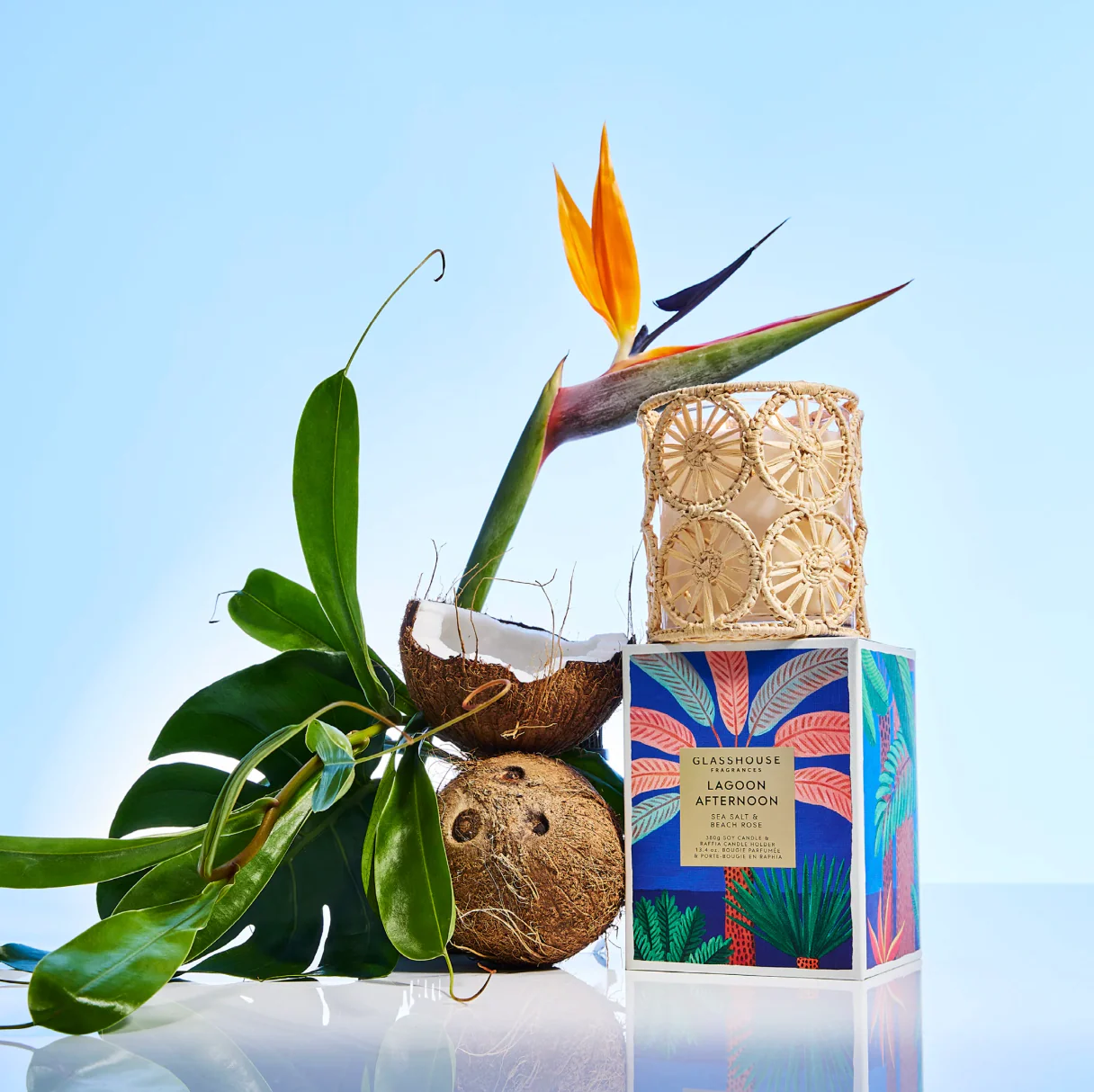 Glasshouse Fragrances Lagoon Afternoon Candle - 380g - Image 2