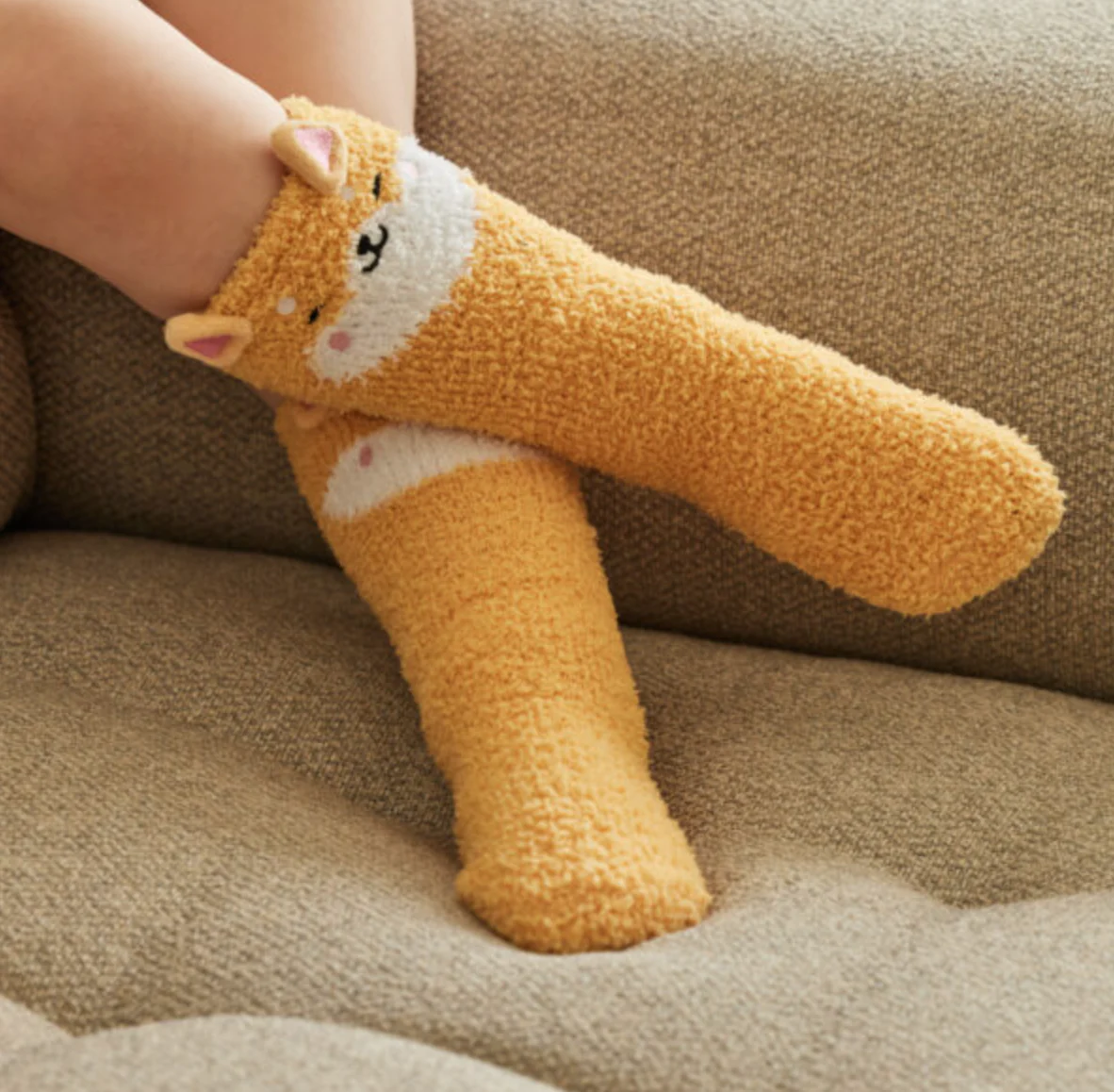 Grippy Animal Socks - Shiba Puppy