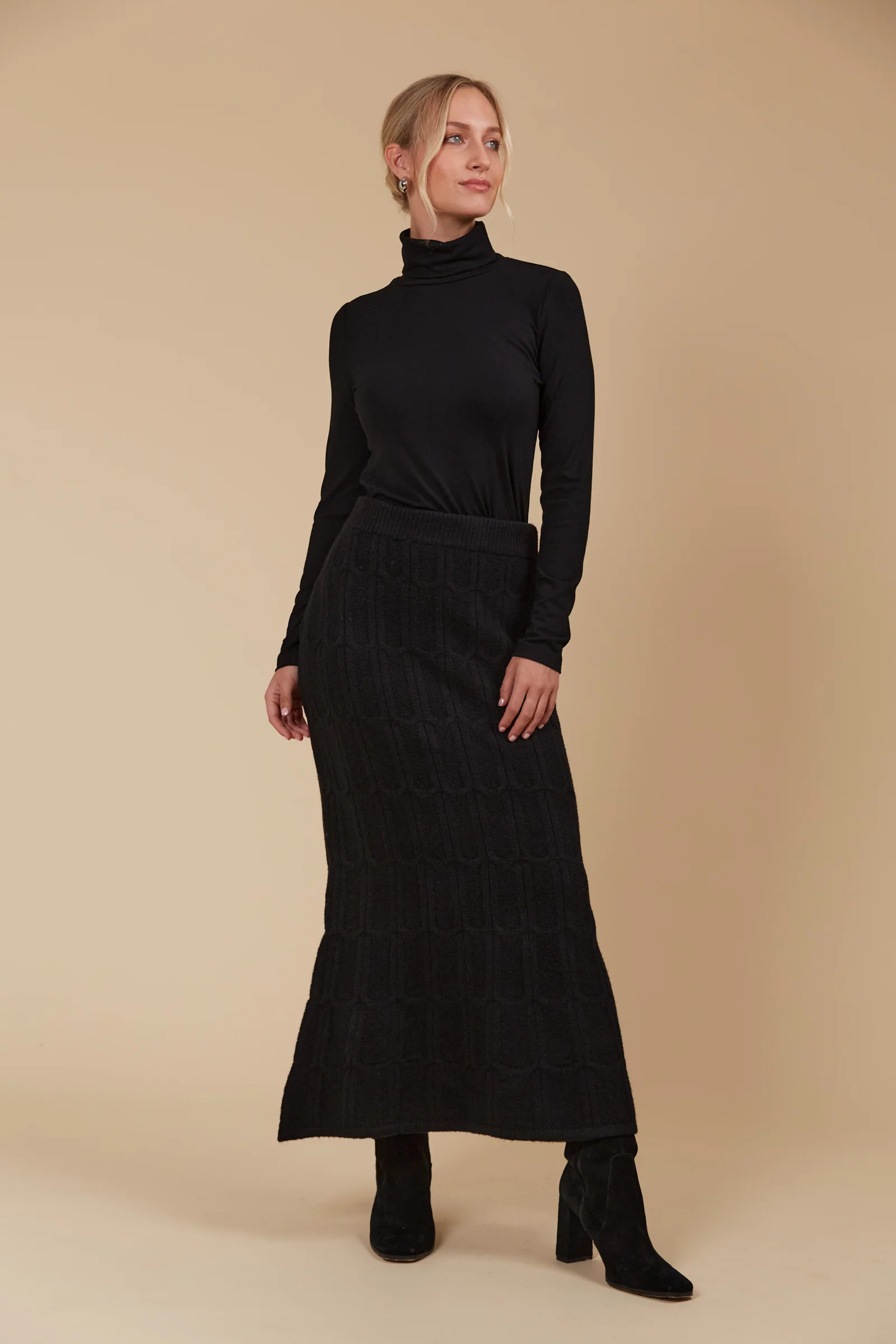 Hera Knit Skirt - Onyx - Image 2