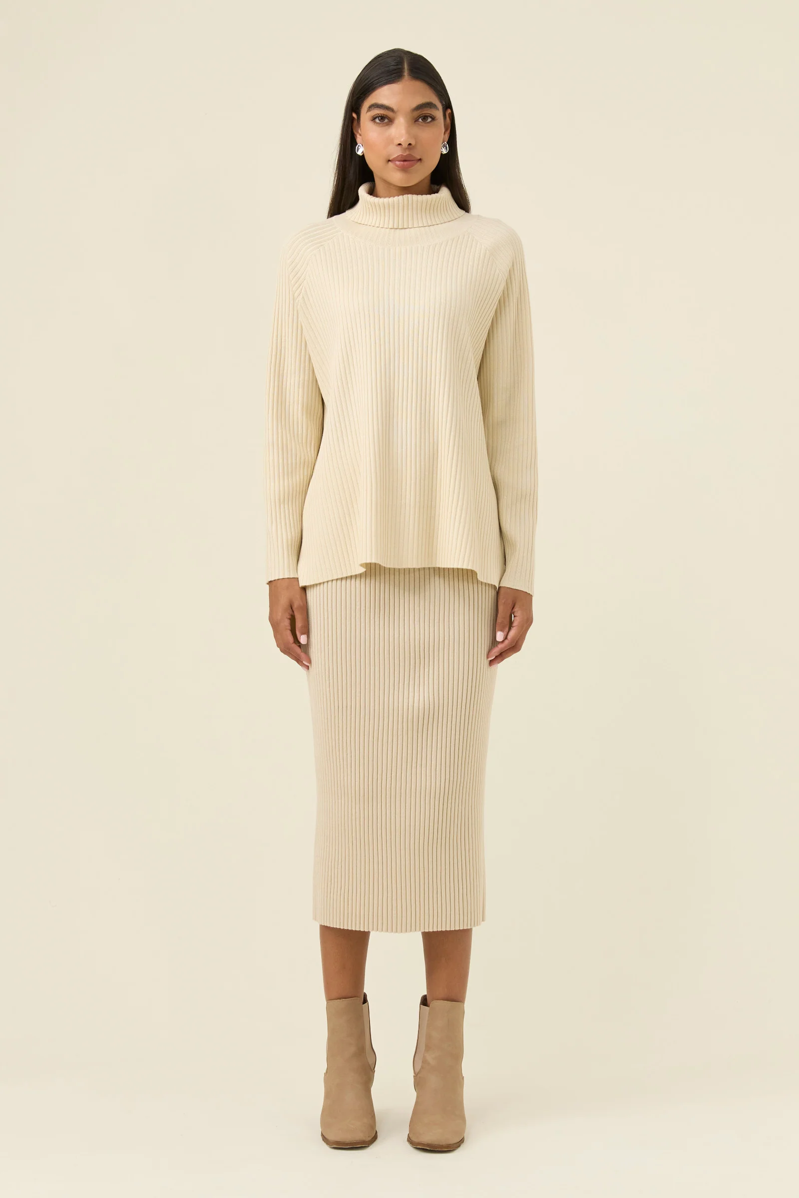 Juno Relaxed Roll Neck Jumper - Canvas - Image 6