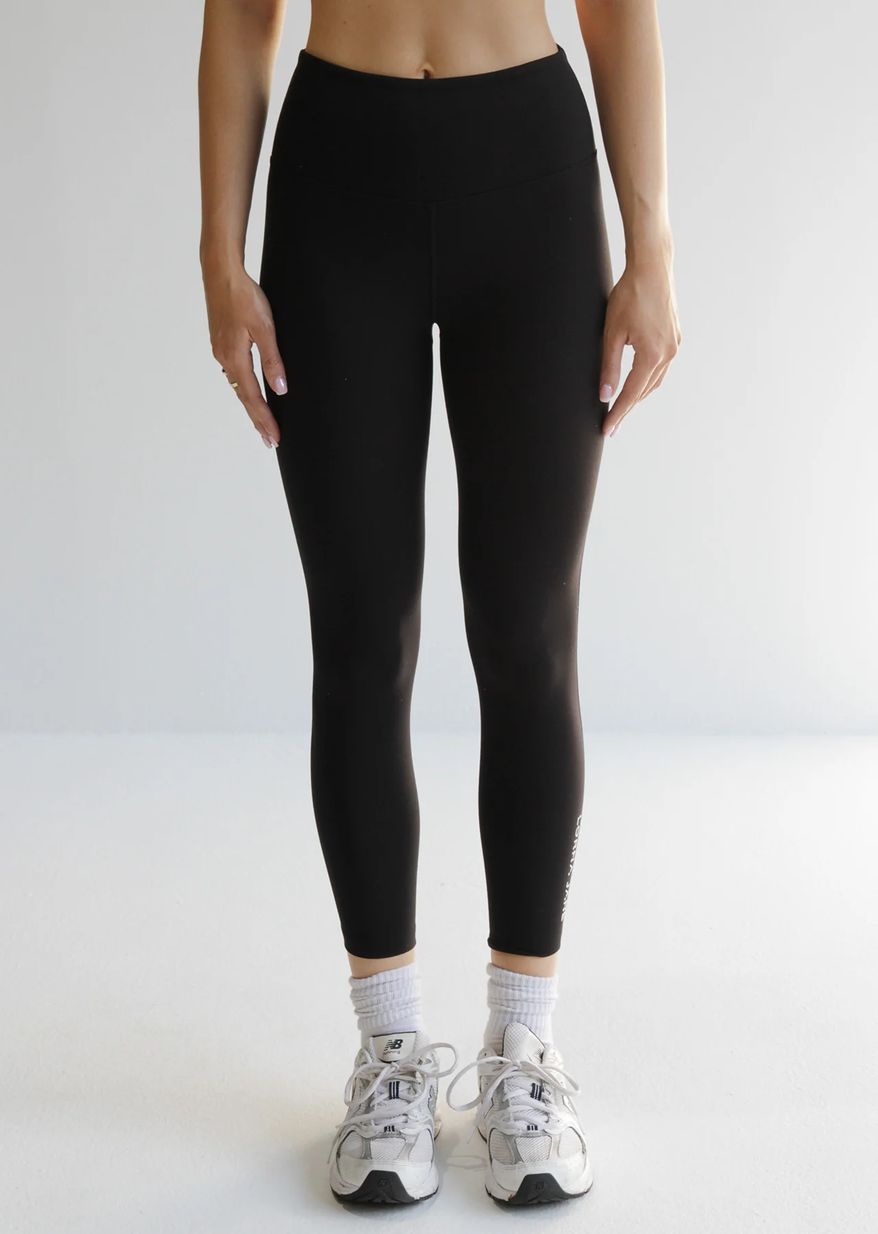 Lotus Thermal No Chafe Full Length Leggings - Black - Image 2