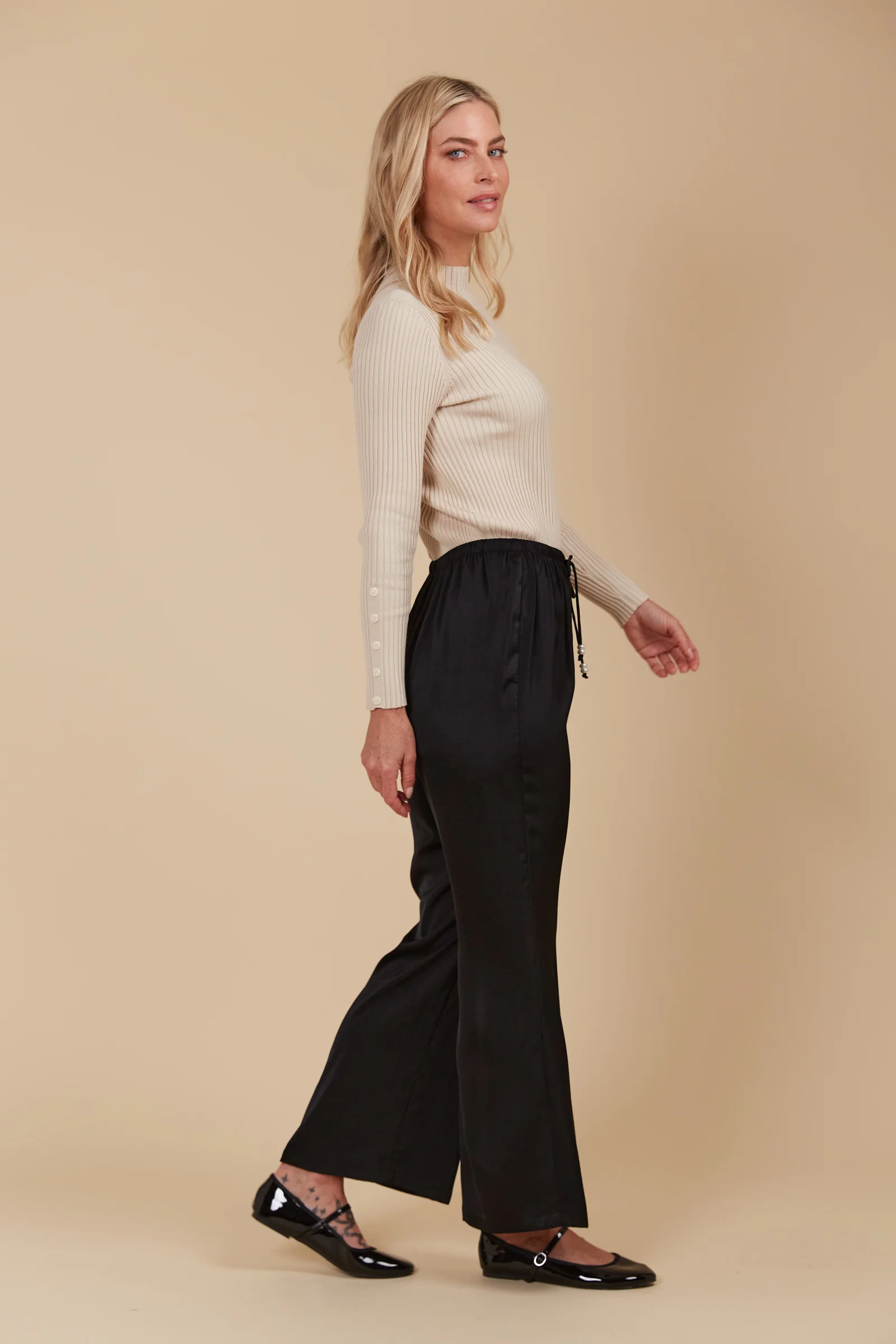 Maia Pant - Onyx - Image 3