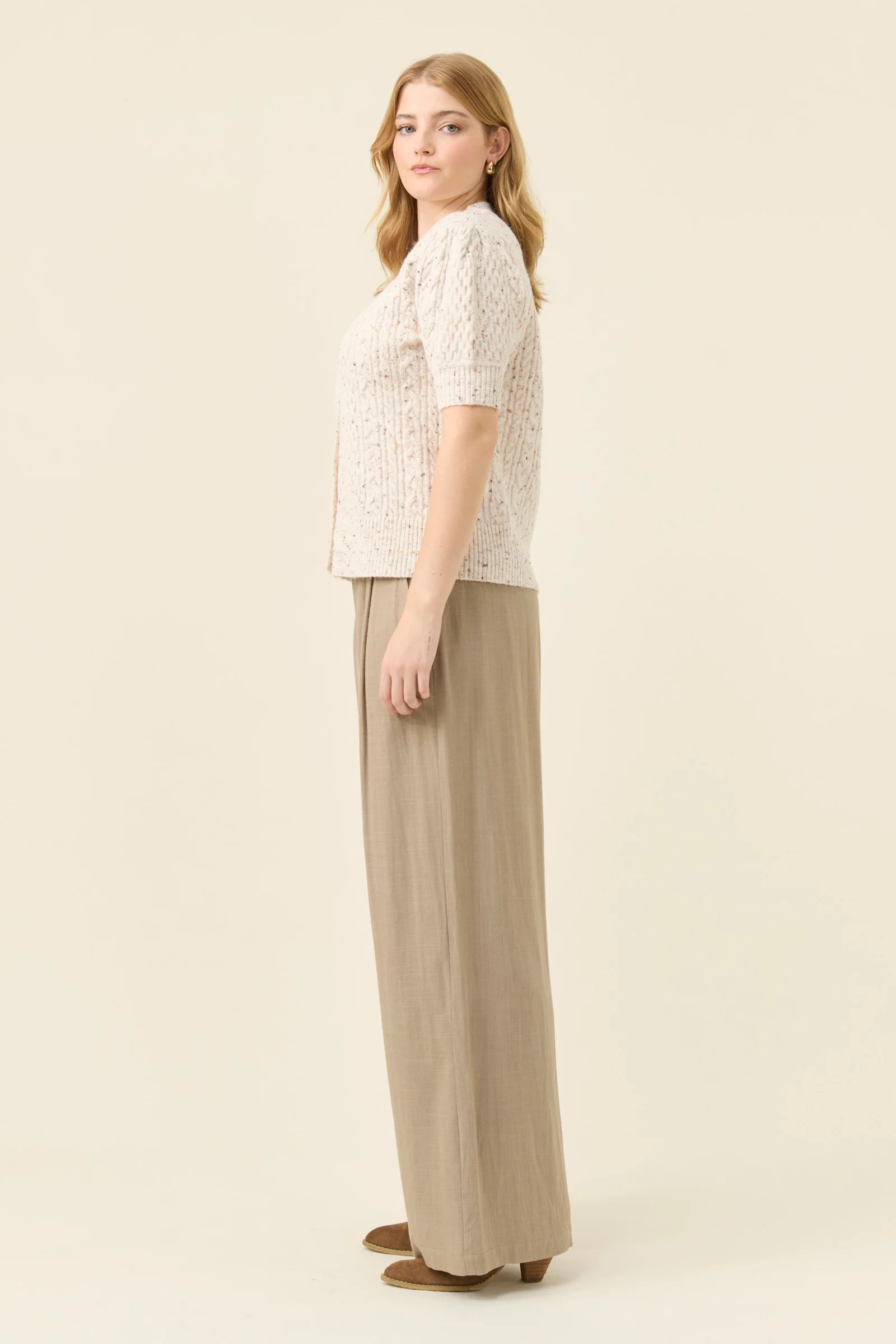 Mckenna Short Sleeve Cardigan - Ivory - Image 4