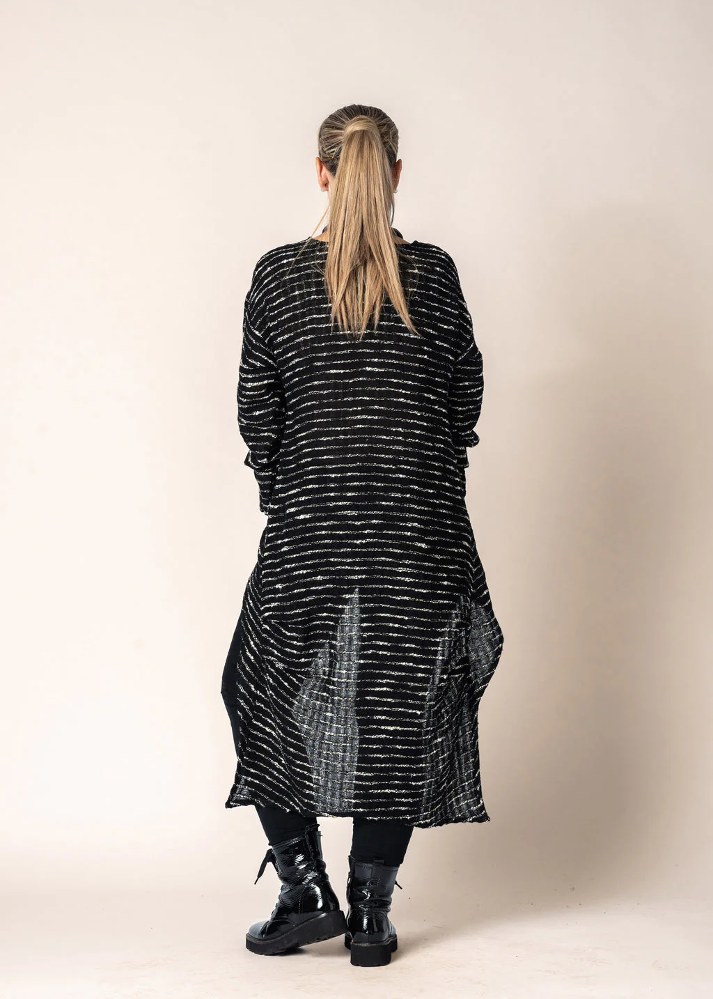 Norah Linen Top in Onyx - Image 3