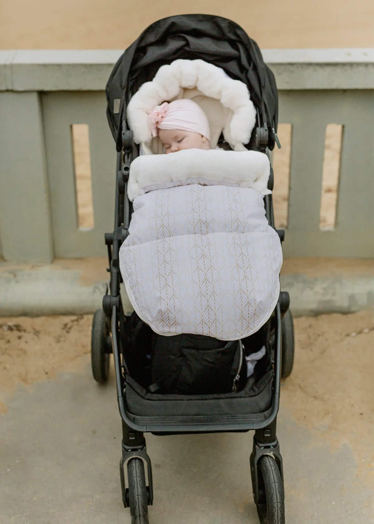 Nordic Footmuff Pram Liner - White Gold - Image 3