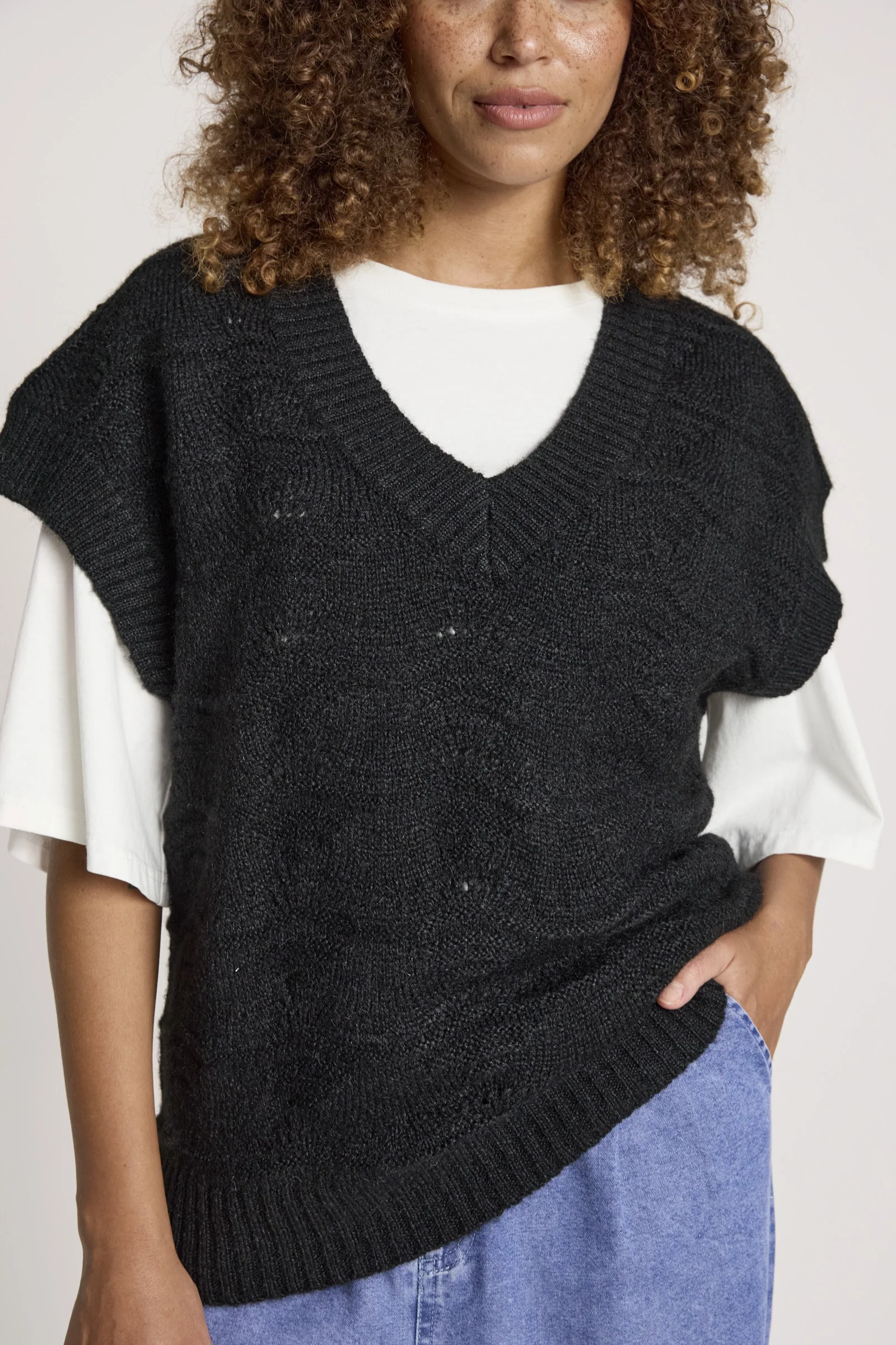 Orin Knit Vest - Black
