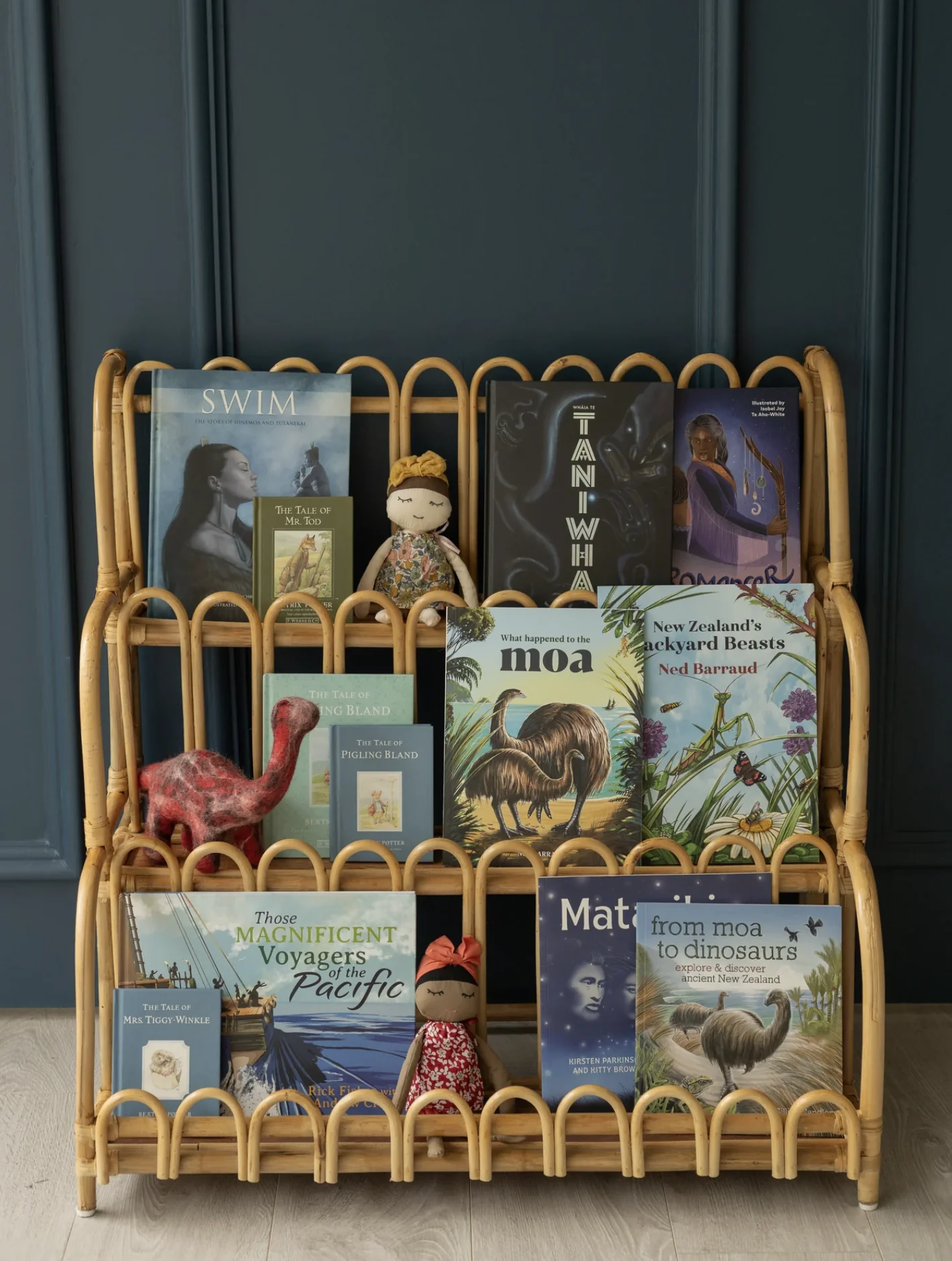 Pae Pukapuka – Rattan Bookshelf