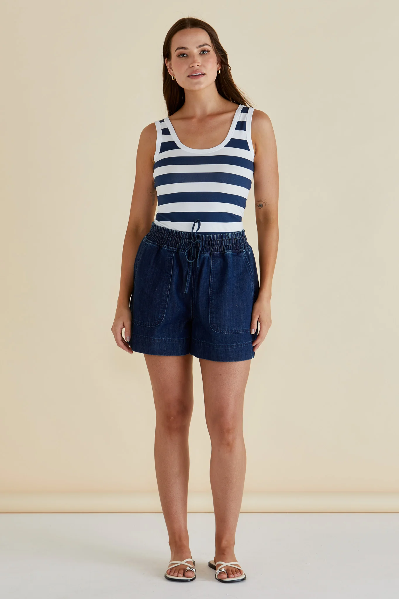 Relax Denim Shorts - Dark Blue - Image 2