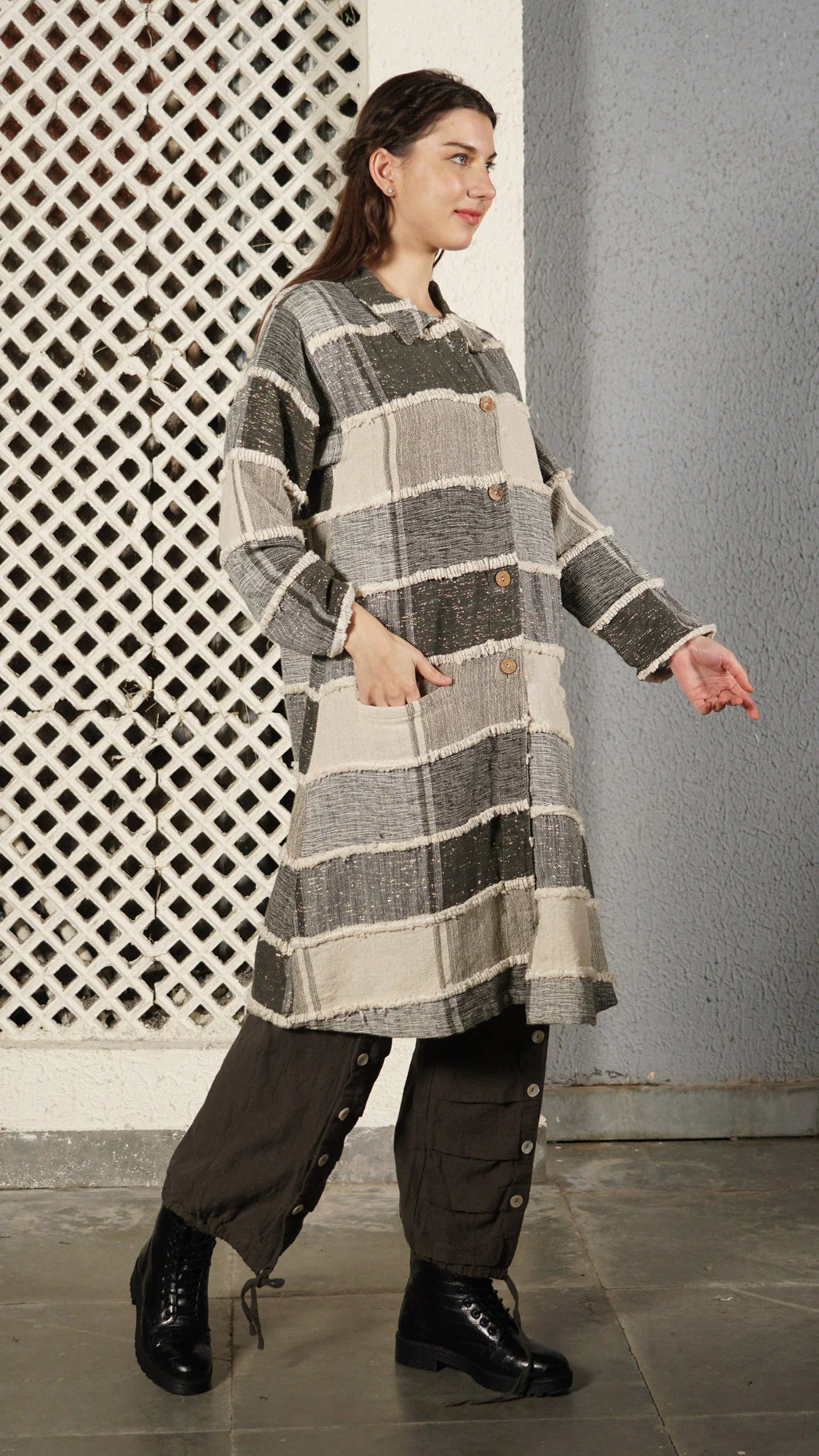 Remy Jacket in Khaki - Image 2